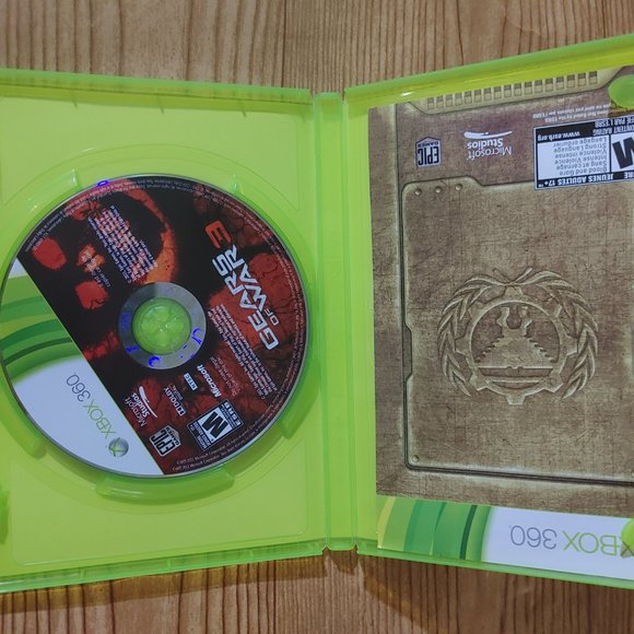 Gears of War 3 XBOX 360 game (CIB) - Picture 2 of 5